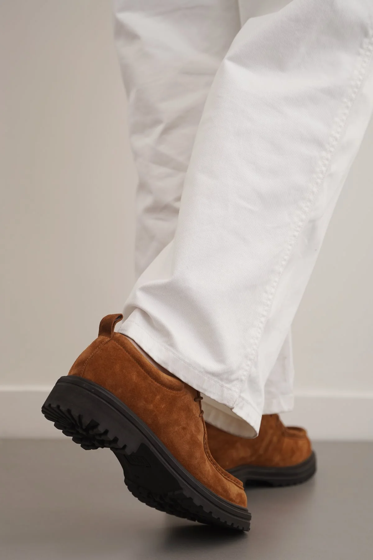 LEATHER MOC-TOE SHOES