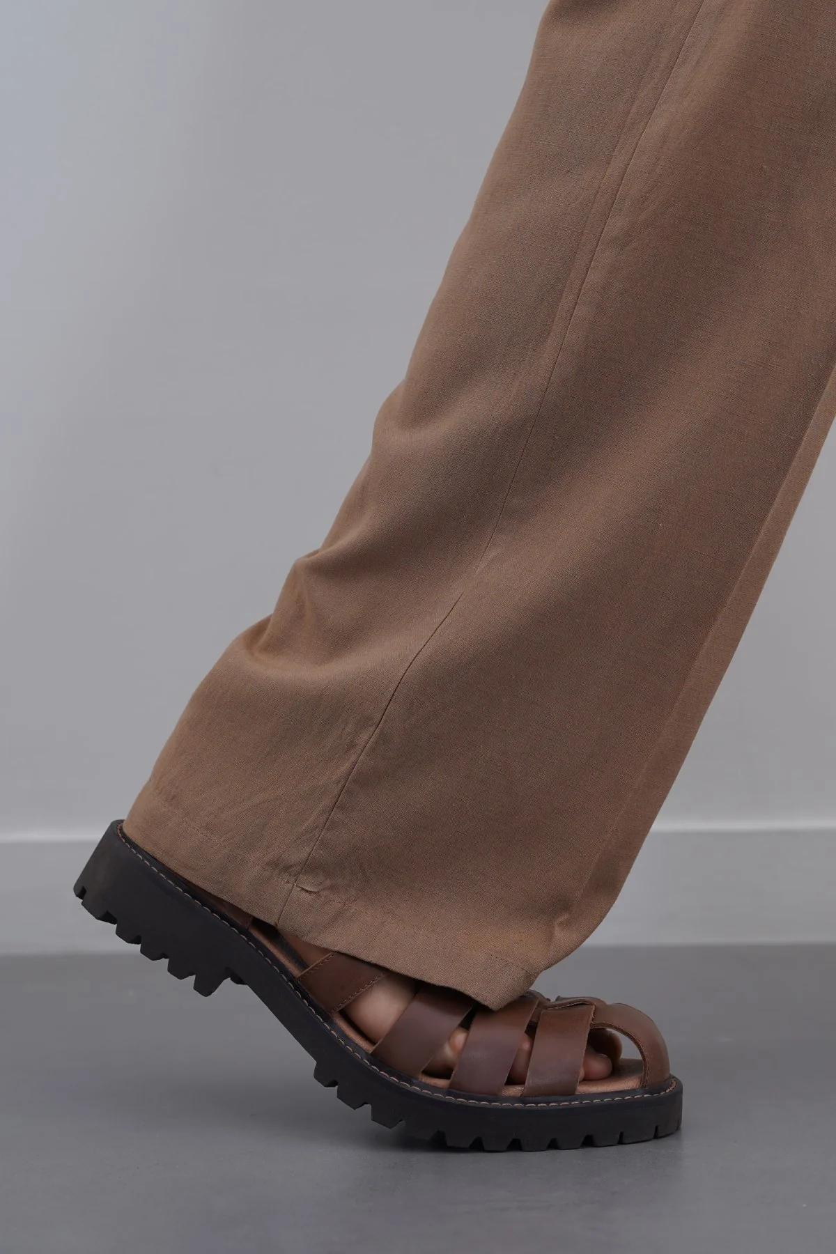 CLASSIC FISHERMAN LEATHER SANDALS